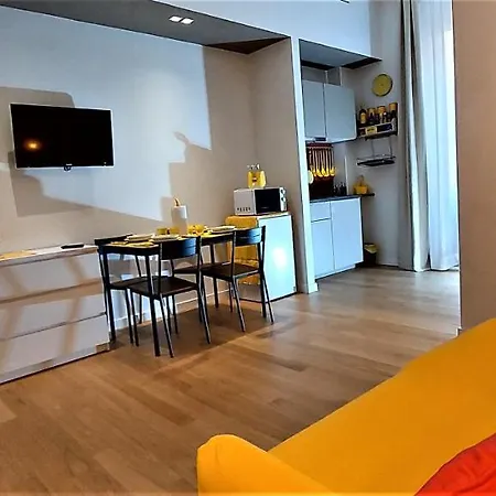 Tribvni Plebis Appartement *